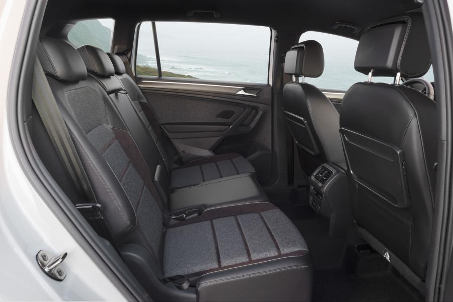 Интерьер Seat Tarraco Xcellence 2019 года  (WW) (фото 32 из 46)